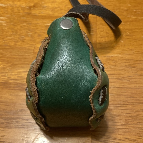 Vintage Mexico Mini Tooled Leather Coin Purse Floral Green Small Handbag Strap - Picture 6 of 10